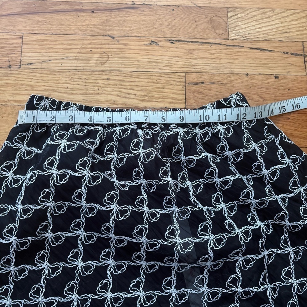Lisa Says Gah Sheer Black Bow Print Skirt Size XXS - Picture 2 of 7